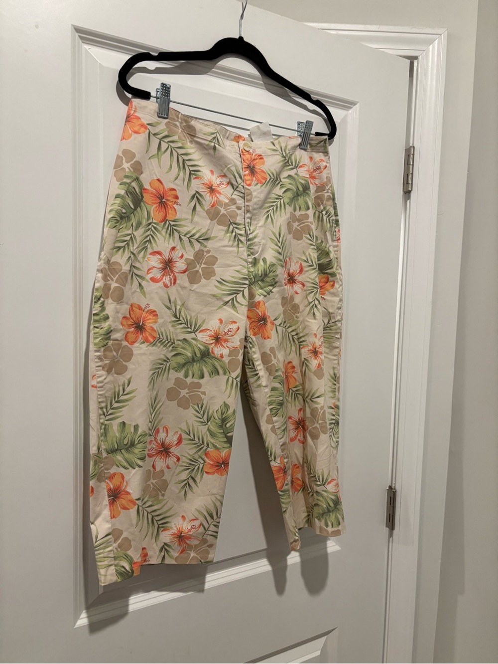 Floral printed capris / no size